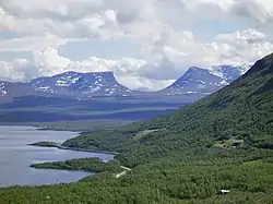 Otra vista del lago