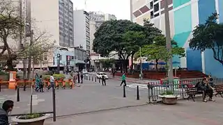 Vista de Largo con Rua Líbero Badaró