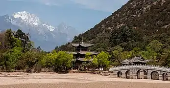 Piscina de Dragón Negro de Yunnan