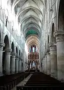 Vista interior  de la nave