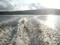 El río Ljusnan visto desde un fueraborda entre  Arbrå y Vallsta