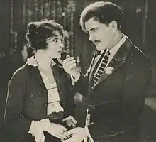 Con Alice Lake en Lombardi, Ltd. (1919)