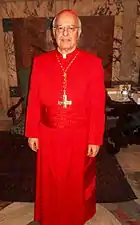 Cardenal Baldiseseri con faja roja