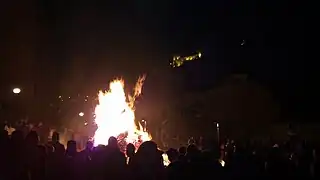 Lumbre de San Antón en el barrio de La Gloria