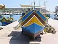 Un luzzu, el barco tradicional de Marsaxlokk.