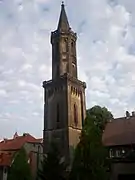 La torre restante de la iglesia protestante