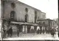 Gran sinagoga en la calle Bozhnichey (Syanskoy) después del pogromo en noviembre de 1918}}