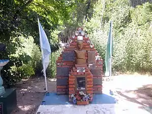 Monumento a los muertos del accidente