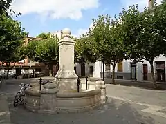 Fuente de la Plaza de los Árboles.