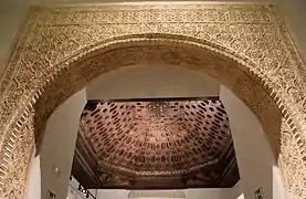 Restos de un palacio de León desaparecido cuyas yeserías pueden verse en el Museo Arqueológico Nacional