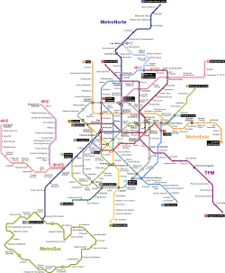 Mapa esquemático del Metro de Madrid con el recorrido aproximado de la línea 113 de la EMT, que tiene un recorrido exterior a la línea circular del metro.