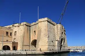 Bastión Sheer (il-Maċina)