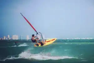 Salto Windsurf