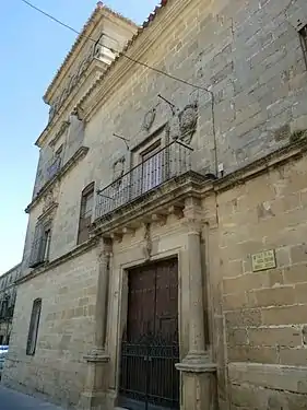 Portada del Palacio del Marqués de Mancera.