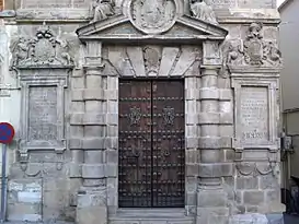 Antigua cárcel y cabildo.