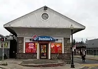 Antiguos depósitos Mattapan; ahora Dominos