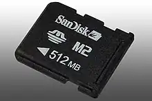 Tarjeta MS micro de 512 MB.