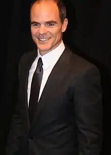 Michael Kelly (Doug Stamper)