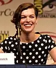 Milla Jovovich, actriz nacida un 17 de diciembre.