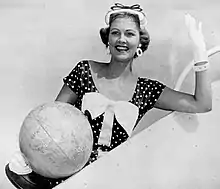 Miss Universo 1954Miriam Stevenson, quien compitió como Miss Carolina del Sur USA