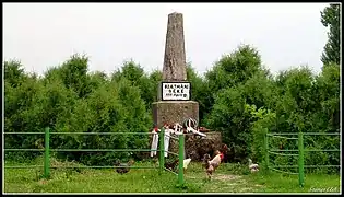 Monumento conmemorativo al tratado, en Moftinu Mic.