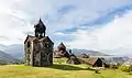 Vista del campanario y la iglesia de Surp Nshan.