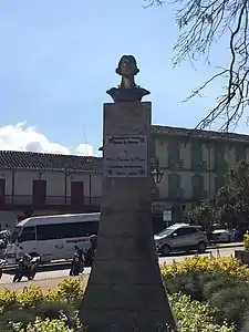 Monumento a María Martínez