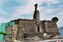 Monumento a Elcano en Guetaria de 1922.