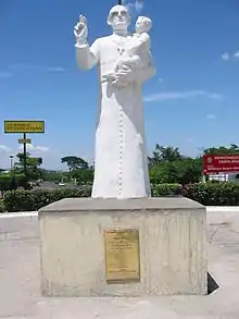 Monumento a Monseñor Óscar Romero