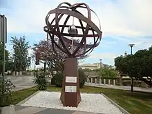 Monumento "Milla Cero" en Sevilla de 2010.