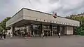 Estación de metro Shábolovskaya  - Vestíbulo (exterior)