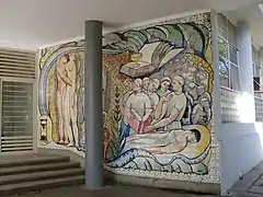 «La Medicina» (1950) ubicado en la entrada del Instituto de Medicina Experimental de la Ciudad Universitaria de Caracas.