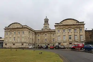 El edificio de la prisión del deudor