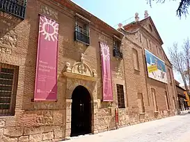 Fachada del convento de la Madre de Dios (dominicos).