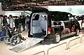 NV200 Vanette taxi, con rampa de acceso