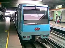 Tren NS-88 en la estación.