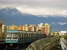 NS93 de 6 coches (basado en MP89CC) en la Línea 5 del Metro de Santiago de Chile.