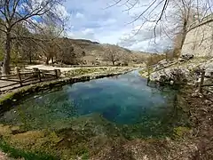 Nacimiento del río Segura en Fuente Segura