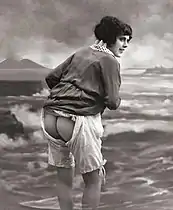 Imagen humorística del Golfo de Nápoles con el Vesubio a la izquierda.