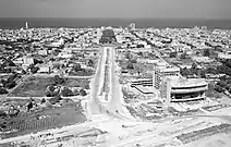 Teatro Nacional de Cuba durante su construcción.