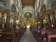 Nave central de la parroquia.