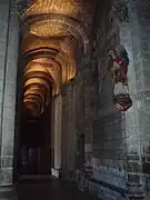 Nave lateral
