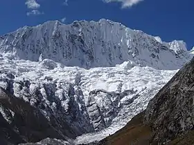 Nevado Ocshapalca desde la laguna de Llaca.