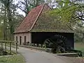 Noordmolen, molino de agua del siglo XIV destinado al prensado de aceite colza y linaza.