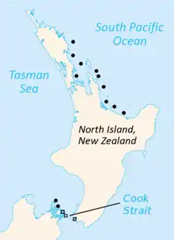 Distribución actual de tuatara (en negro): Los círculos representan el tuátara de la Isla Norte y los cuadrados el tuátara de la Isla Brothers. Los símbolos pueden representar hasta siete islas.