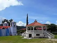 Quiosco contemporáneo. San Juan Achiutla, Oaxaca, México.