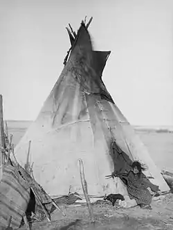 Tipi Lakota