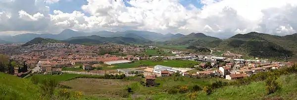 Olot desde volcán del Montsacopa