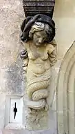 Ornamento en la puerta.