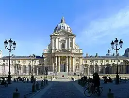 iglesia de Val-de-Grâce (1645-1710), de Mansart, Lemercier y Le Muet)